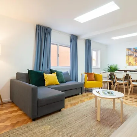 Host Wise - Spacious Fresh Flat W Terrace - Near Sea * Espinho