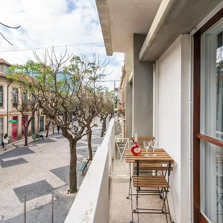 Apartman Host Wise - Spacious Fresh Flat W Terrace - Near Sea *