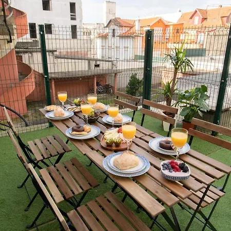 Apartman Host Wise - Spacious Fresh Flat W Terrace - Near Sea