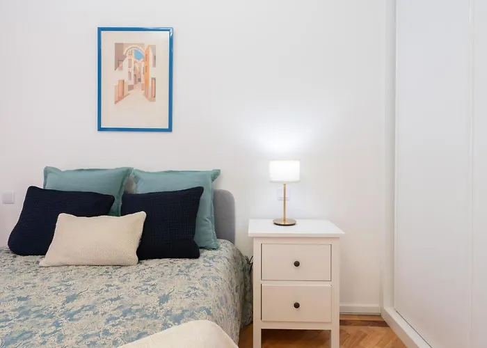 Host Wise - Spacious Fresh Flat W Terrace - Near Sea Appartement