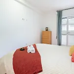 Host Wise - Spacious Fresh Flat W Terrace - Near Sea Appartement