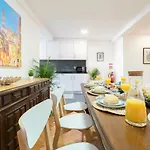 Appartement Host Wise - Spacious Fresh Flat W Terrace - Near Sea Espinho (Aveiro)