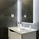 Host Wise - Spacious Fresh Flat W Terrace - Near Sea *