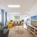 Host Wise - Spacious Fresh Flat W Terrace - Near Sea * إسبِنو