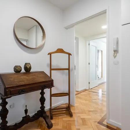 アパート Host Wise - Spacious Fresh Flat W Terrace - Near Sea *