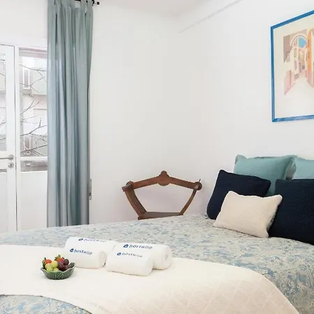 Host Wise - Spacious Fresh Flat W Terrace - Near Sea *