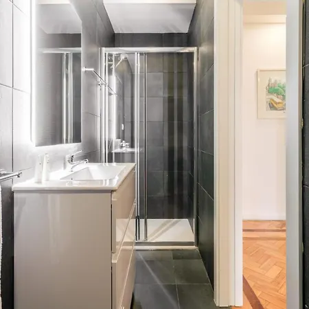 アパート Host Wise - Spacious Fresh Flat W Terrace - Near Sea エスピーニョ