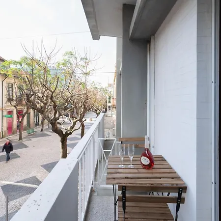 Apartamento Host Wise - Spacious Fresh Flat W Terrace - Near Sea *