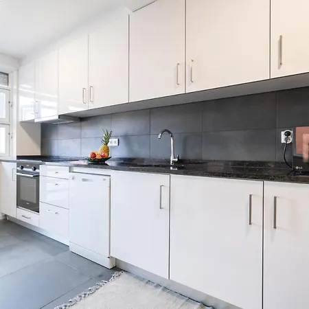 Host Wise - Spacious Fresh Flat W Terrace - Near Sea Apartmán Espinho (Aveiro)