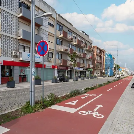 アパート Host Wise - Spacious Fresh Flat W Terrace - Near Sea *