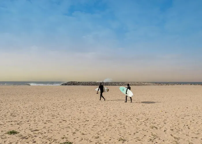 Host Wise - Spacious Fresh Flat W Terrace - Near Sea Apartment