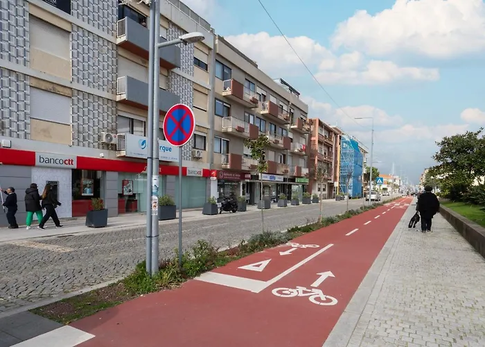 Apartment Host Wise - Spacious Fresh Flat W Terrace - Near Sea *